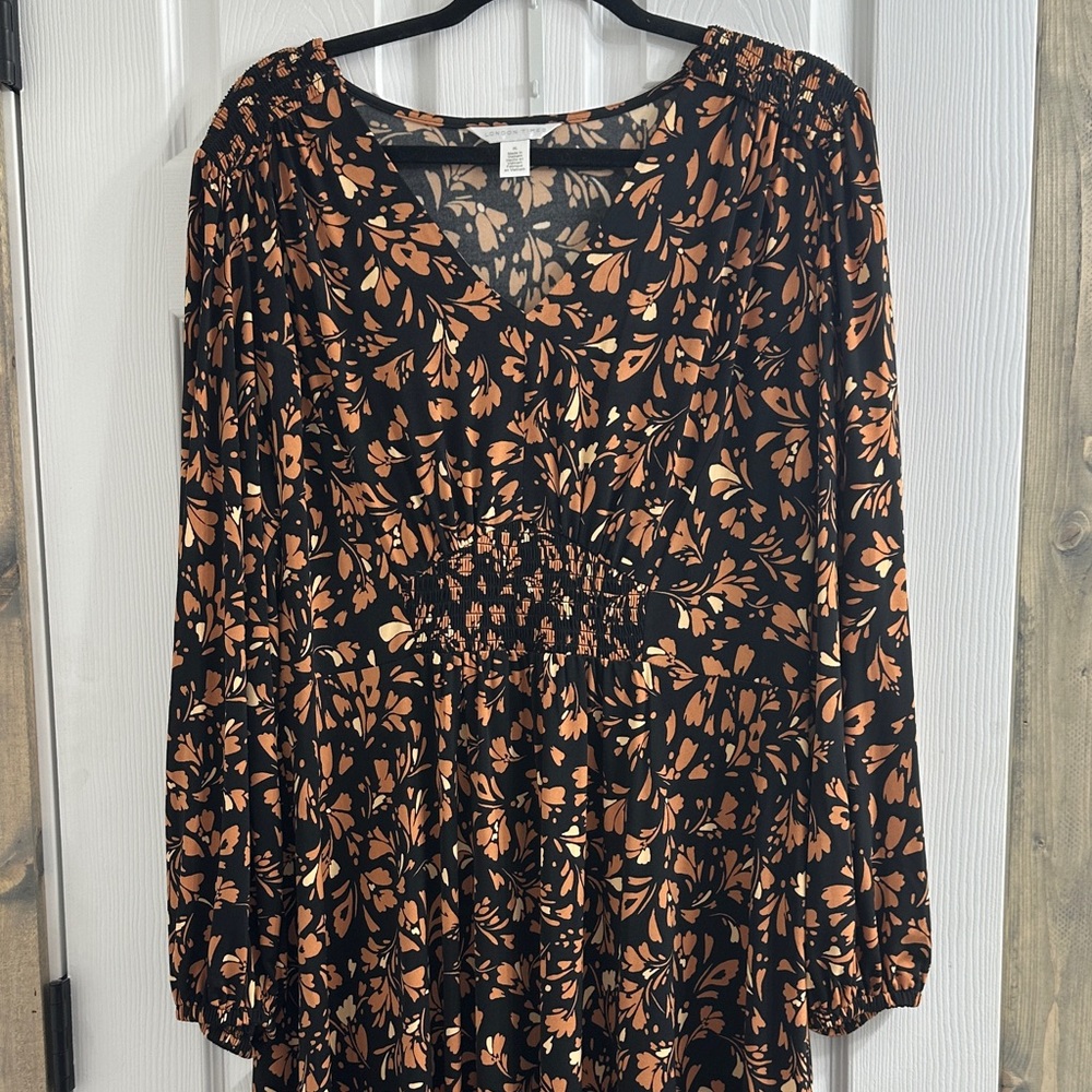 Floral Black and Brown Women's Top